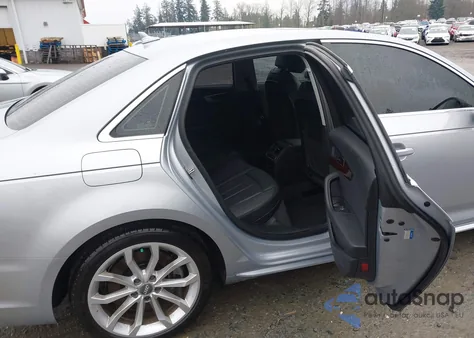 2019 Audi A4 45 Premium z USA, uszkodzony, nr VIN WAUDNAF43KA057158